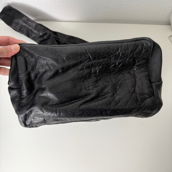 Julia Duren J. Duren Vintage Genuine Leather Hobo Crossbody Shoulder Bag Purse - Picture 7 of 11